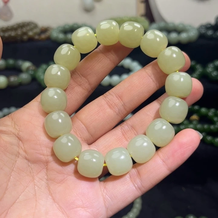 和田玉未镶嵌手链卡14