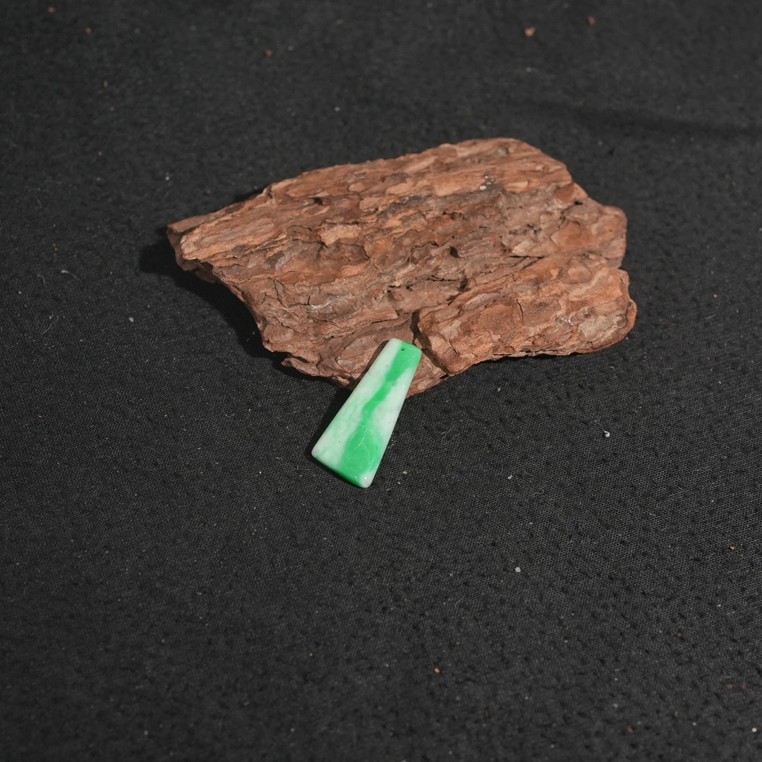 非金属锦纶吊坠 香港王老板-饰品吊坠8z408