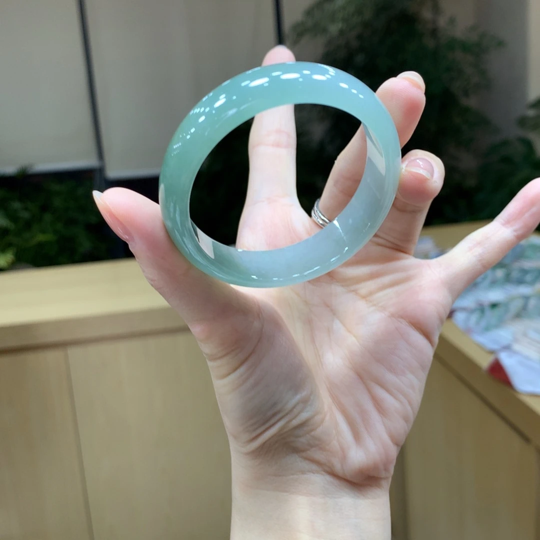 未镶嵌手镯翡翠不退不换
