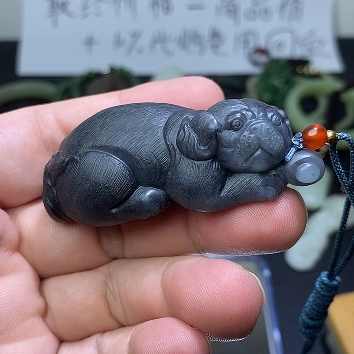 和田玉未镶嵌车挂