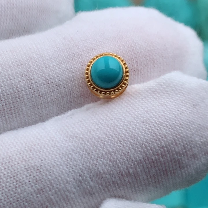 绿松石18K金镶嵌挂件