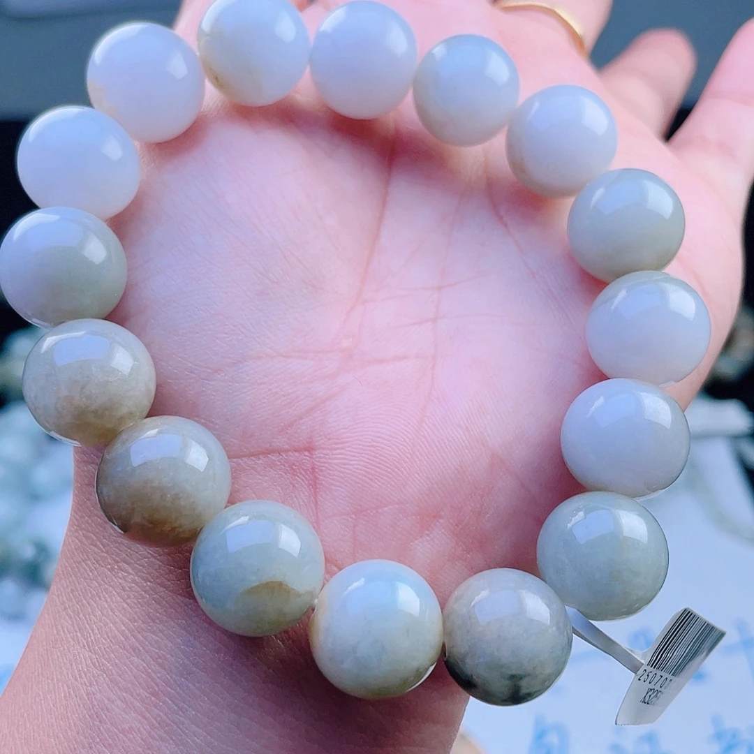 定制翡翠未镶嵌珠串