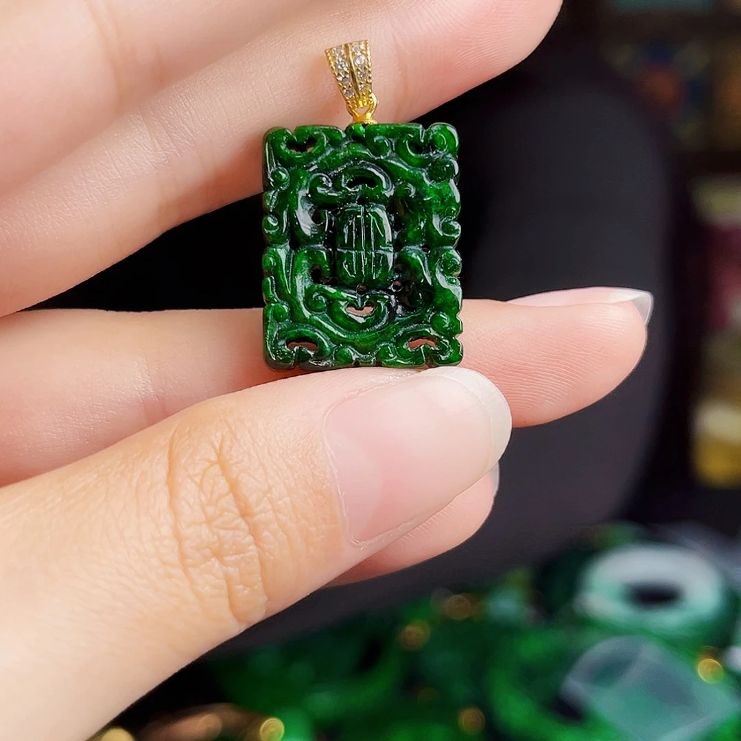 颈饰银S925镶嵌翡翠多样性