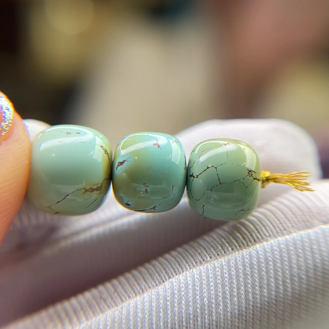 绿松石未镶嵌珠宝奇石9.6腰珠