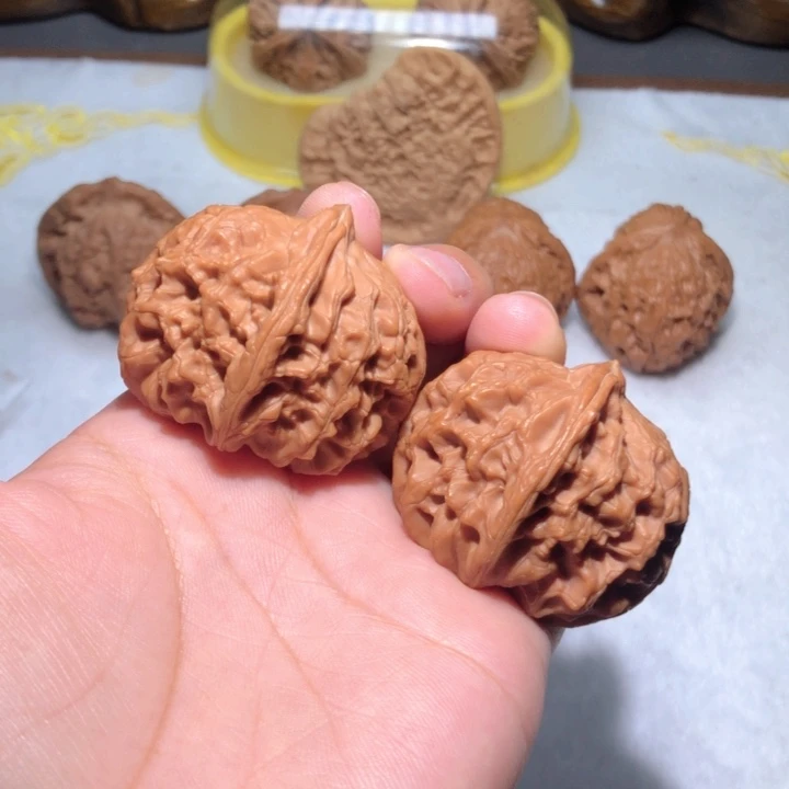 把件文玩核桃42玉枕元宝