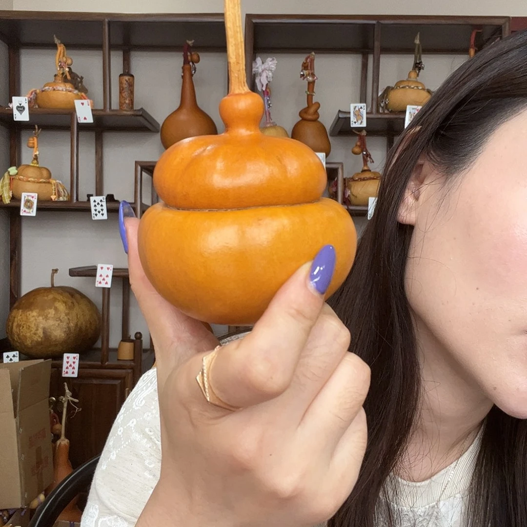 认***了老皮圆元宝钱袋子葫芦摆件