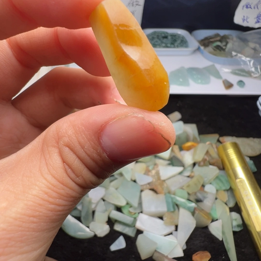 翡翠裸石缅甸翡翠A货