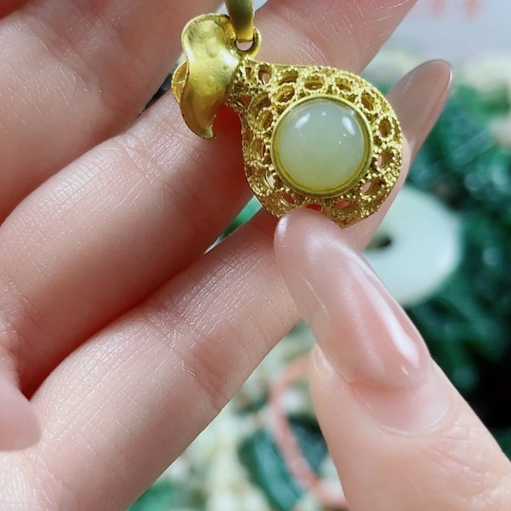 未镶嵌和田玉挂件