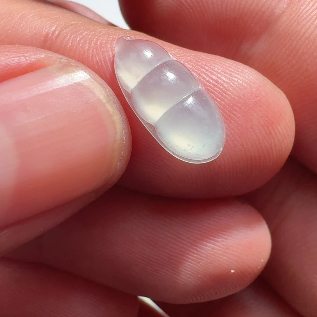 定制翡翠未镶嵌天然翡翠豆子