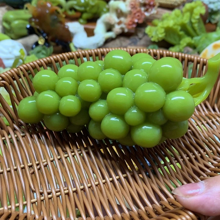 蛇纹石玉未镶嵌手把草**鹰