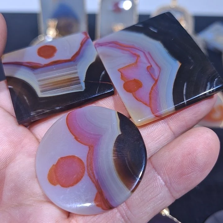 龙***红玛瑙/玉髓合金颈饰