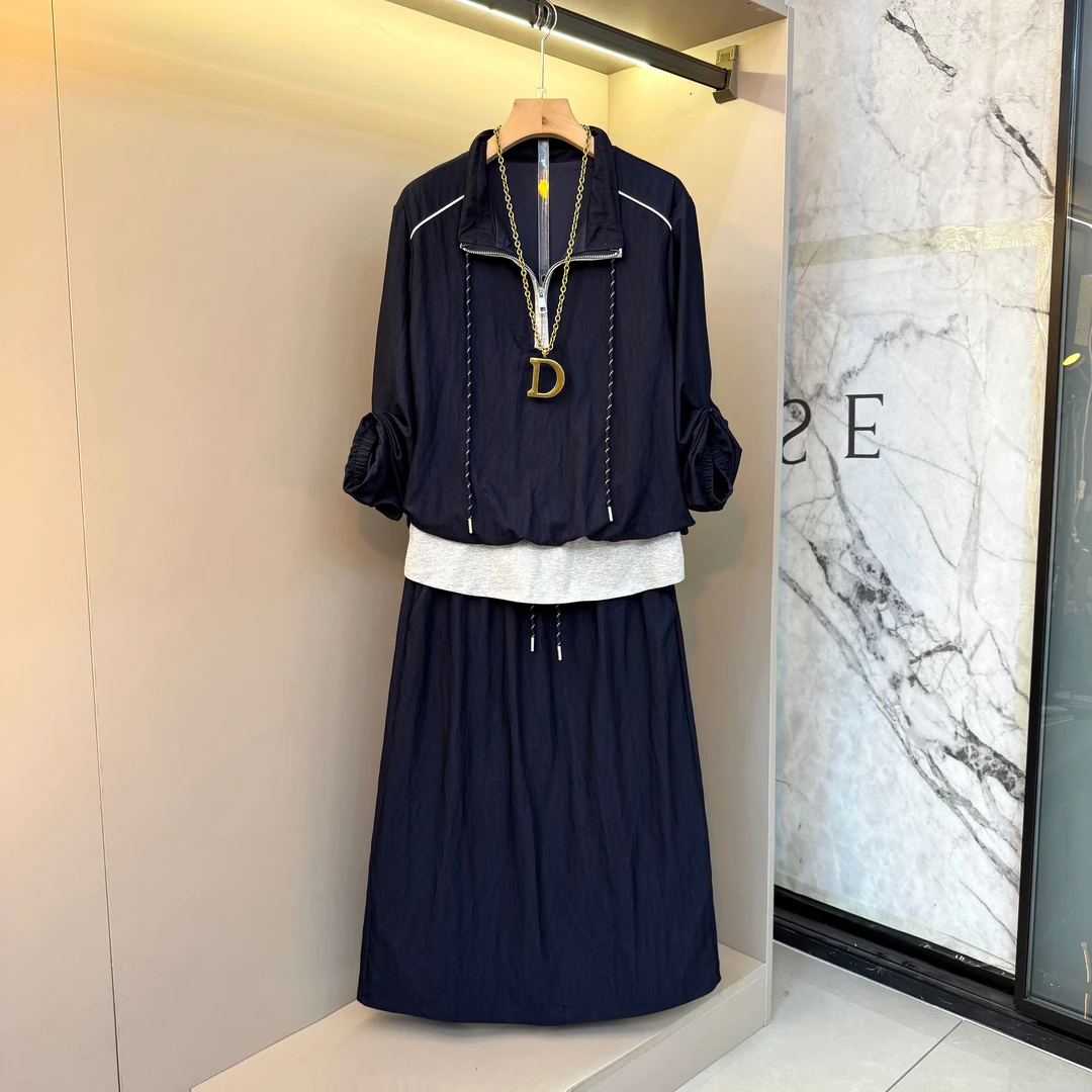 大月2025早秋新款翻领拼接假两件上衣+半身长裙大码两件套3716