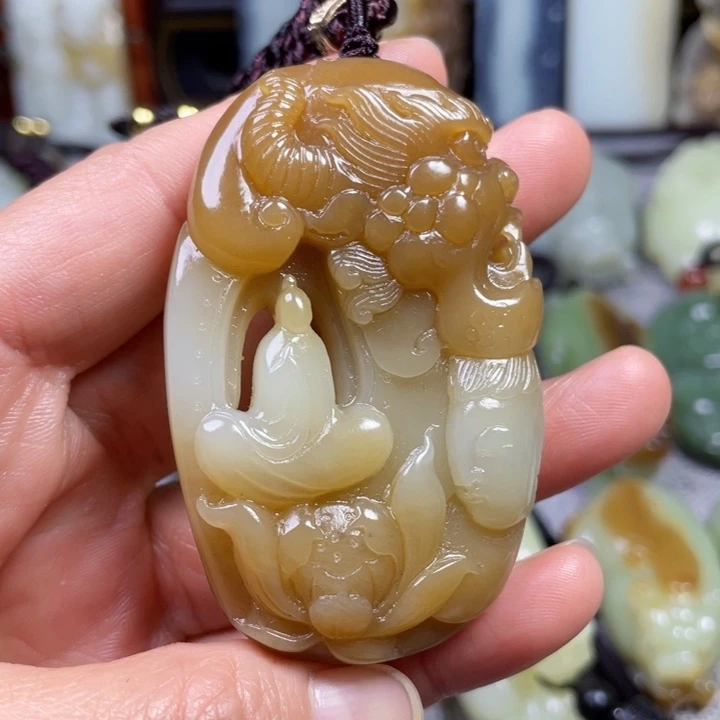 和田玉未镶嵌挂件