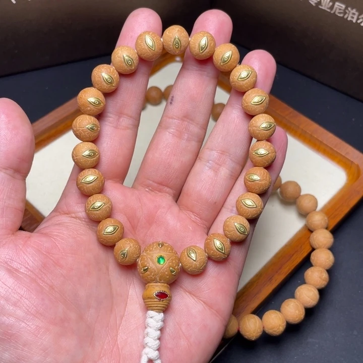 娄***涵凤眼菩提吊坠尼泊尔