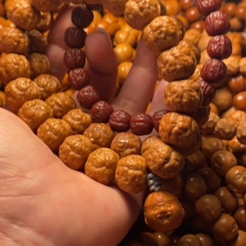 【闪购商品】手串猴头核桃佛***人产宗