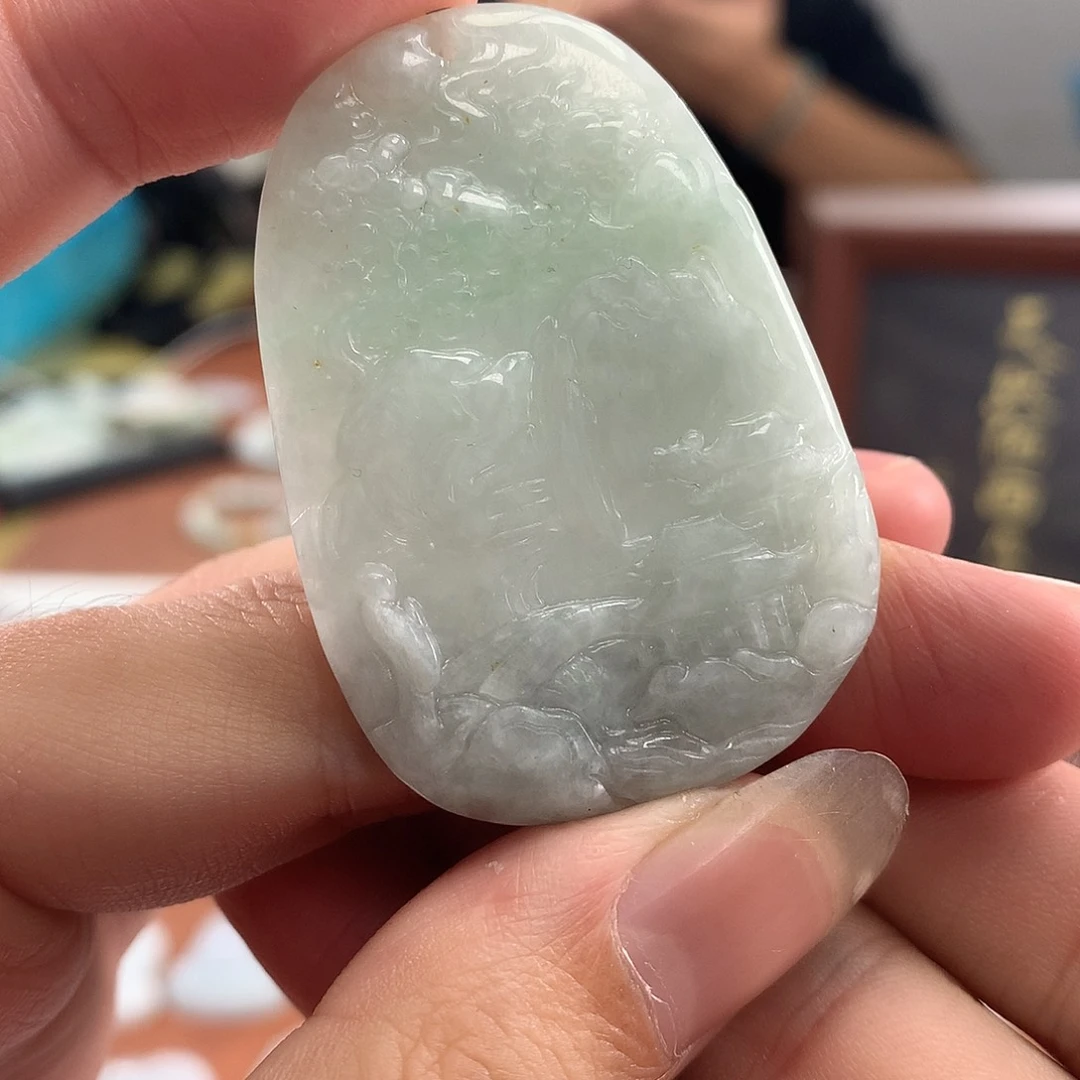 翡翠未镶嵌颈饰翡翠