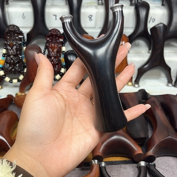 乌木快压70飞虎。。。