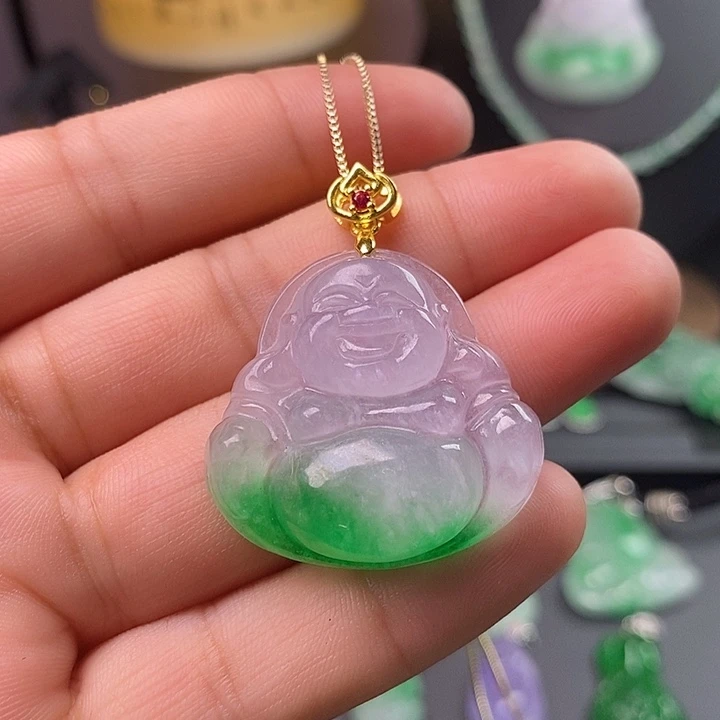 翡翠未镶嵌吊坠(赠链)