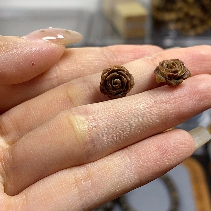 檀香木迈索尔老山檀黑肉玫瑰