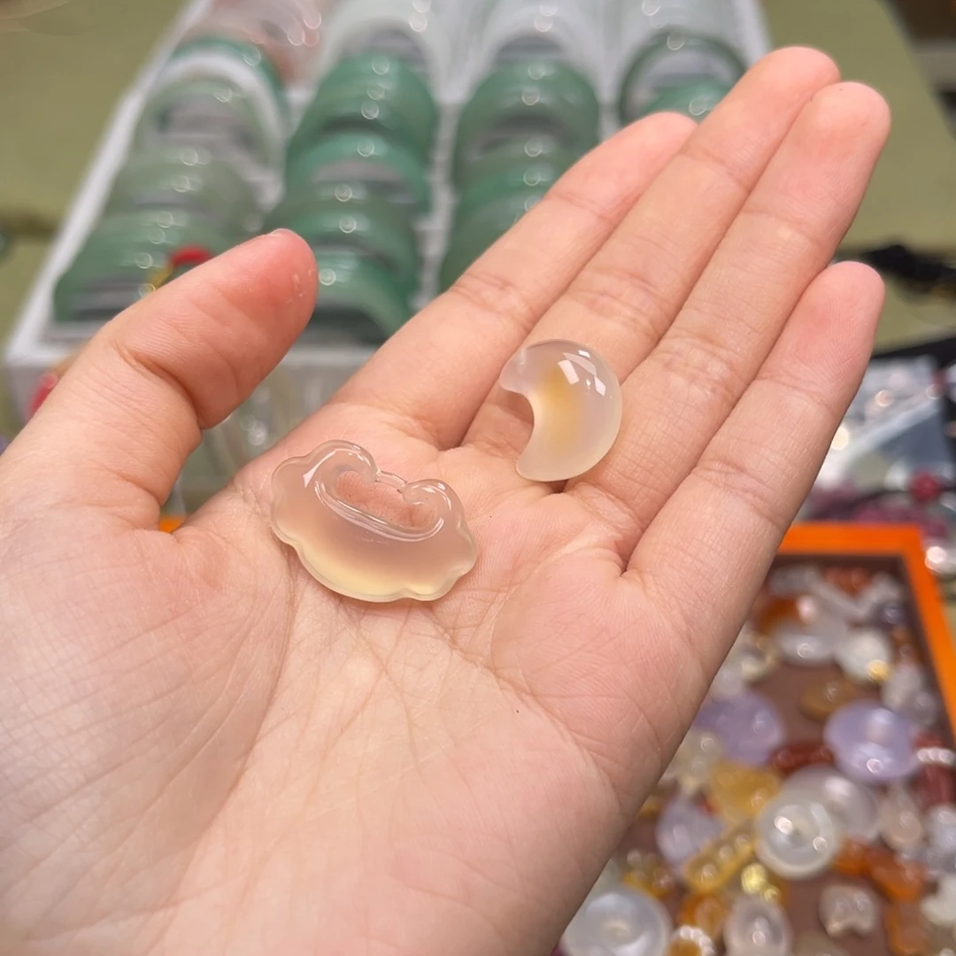 玛瑙/玉髓颈饰未镶嵌猫*～