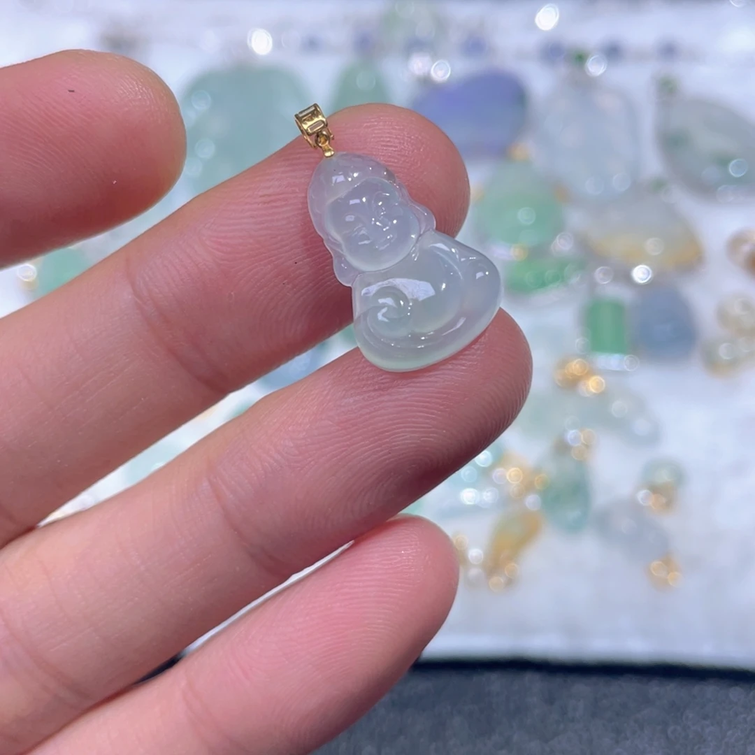 颈饰18K金镶嵌翡翠翡翠