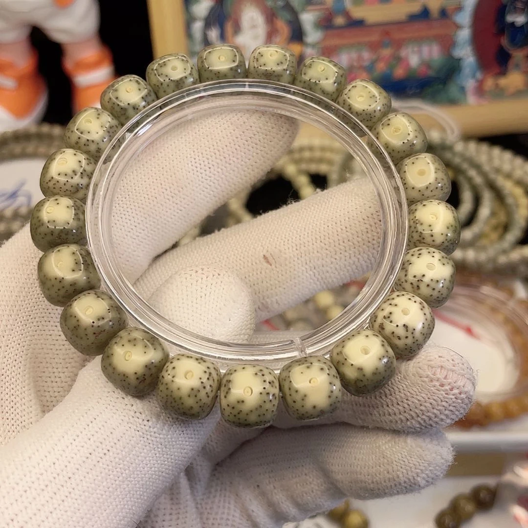 吊坠星月菩提8915