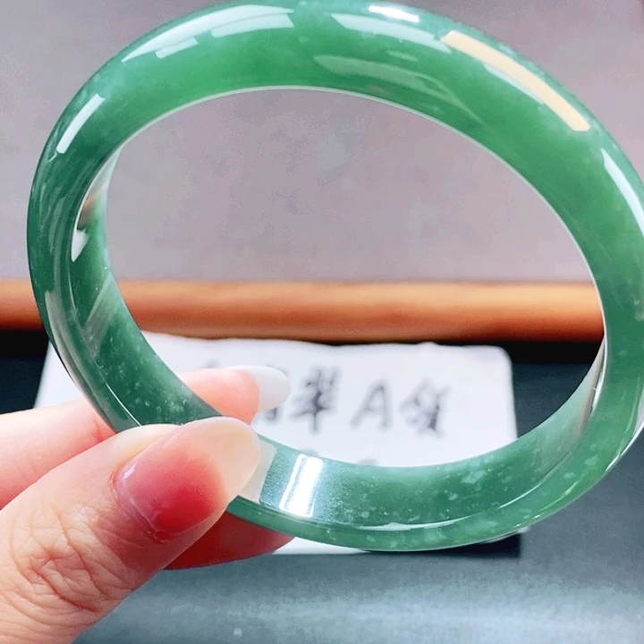翡翠未镶嵌手镯翡翠手镯98