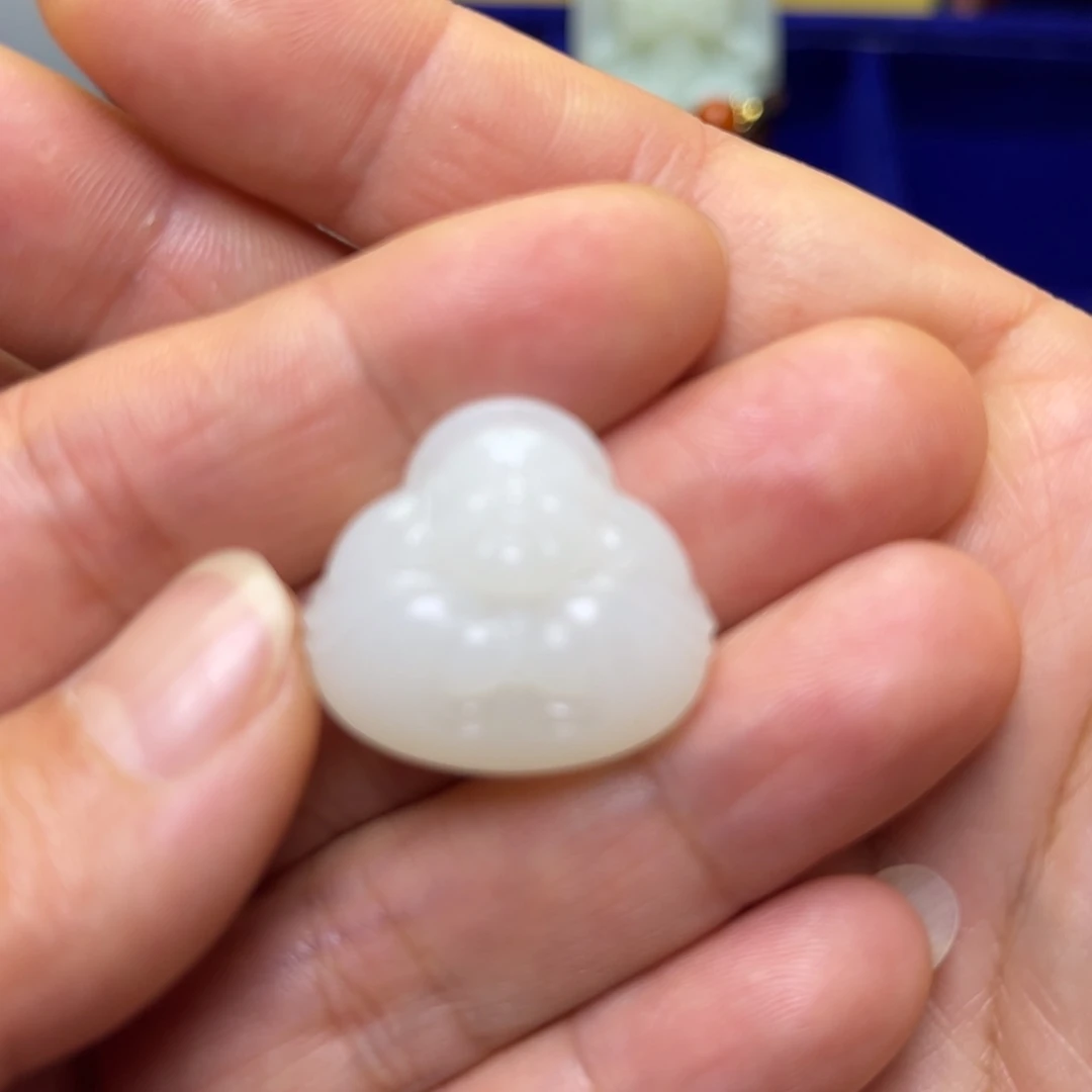 和田玉（糖玉）未镶嵌颈饰