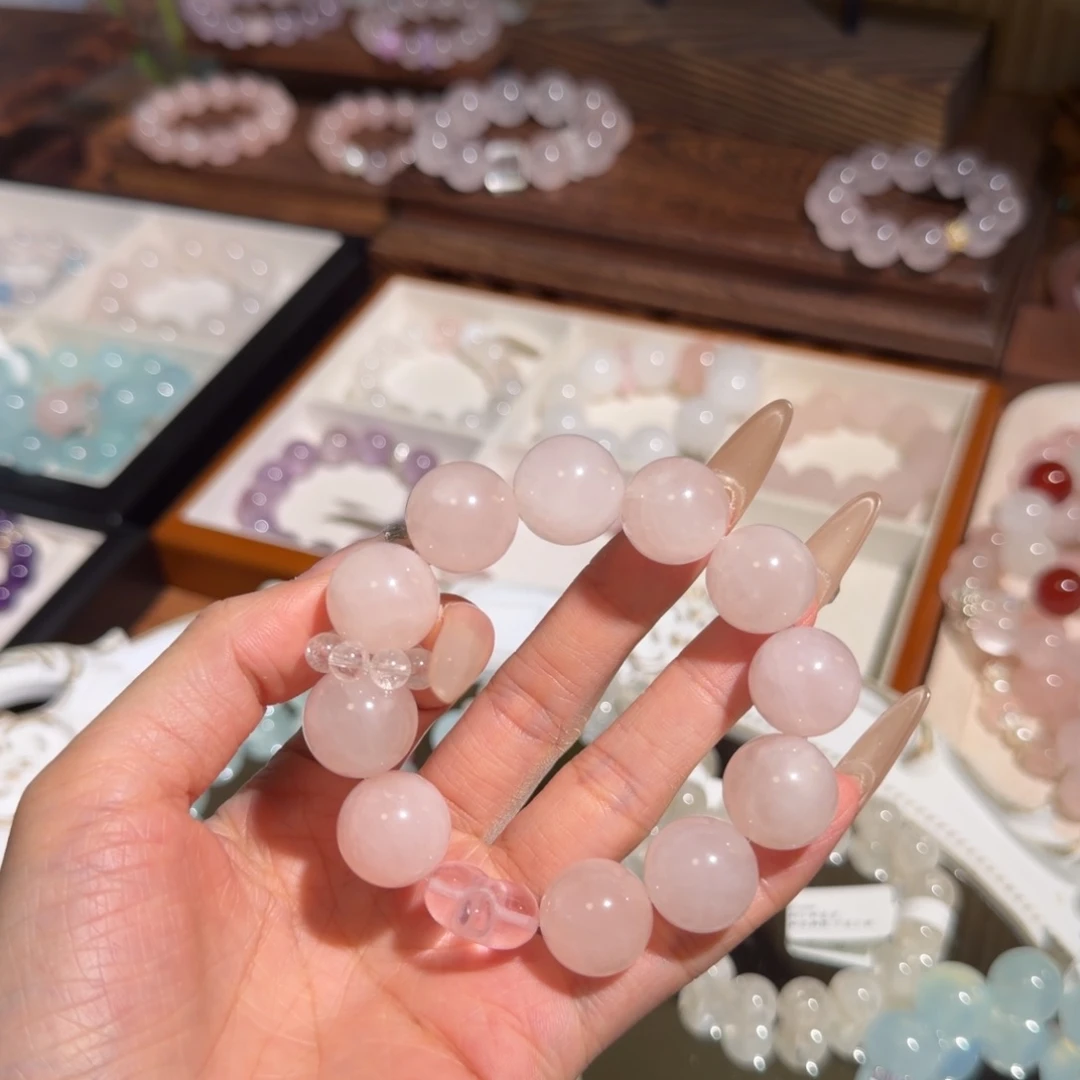 吴***乐水晶手链未镶嵌西柚