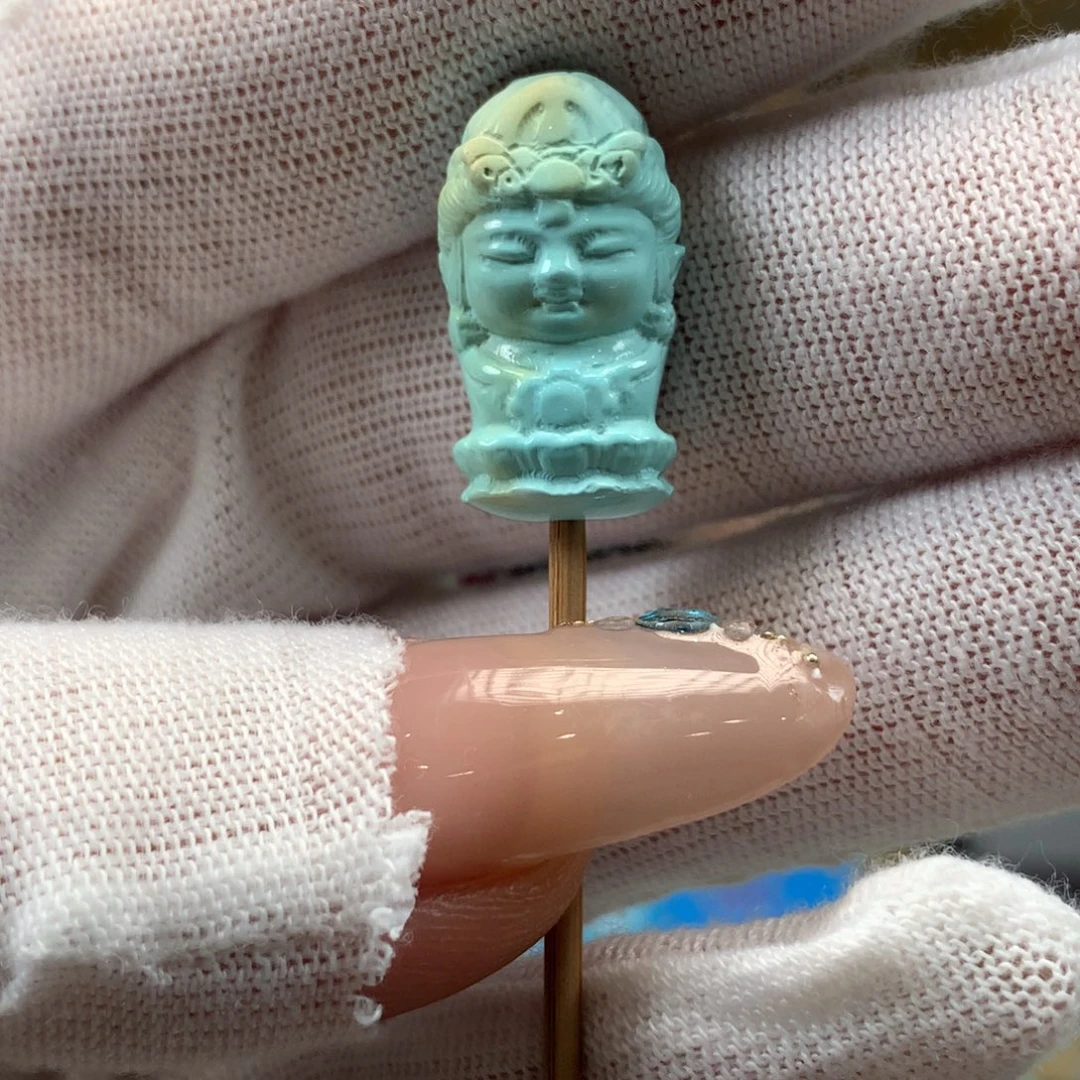 绿松石未镶嵌挂件