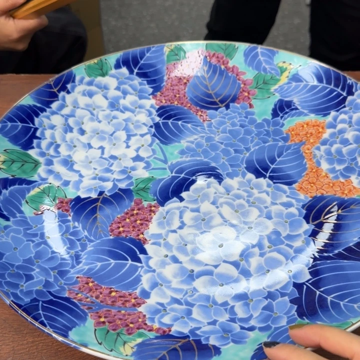 盛***人一个瓷器哈哈哈哈哈