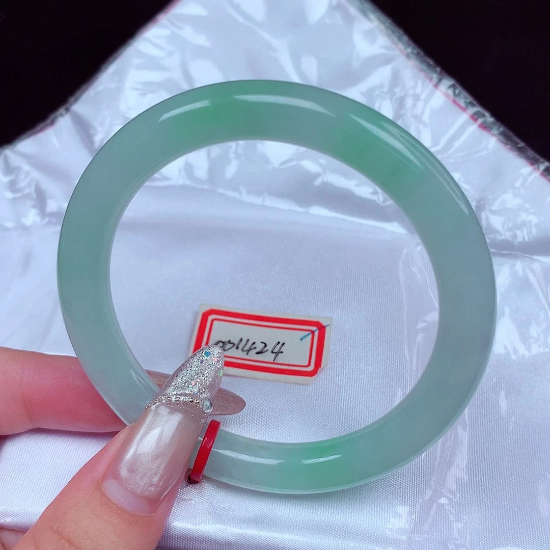 翡翠手镯未镶嵌圆条54.55