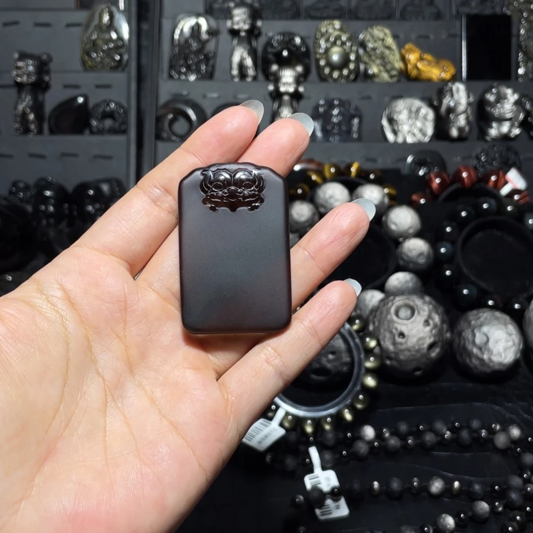 未镶嵌黑曜岩珠宝奇石优****站