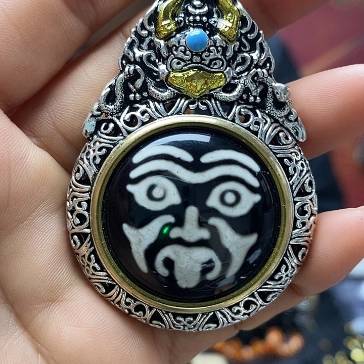 玛瑙/玉髓合金颈饰