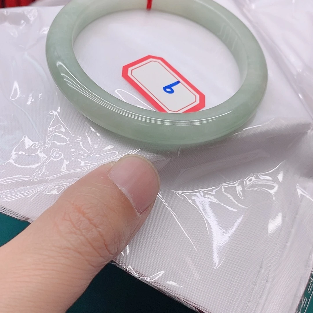 翡翠手镯未镶嵌江*099999999