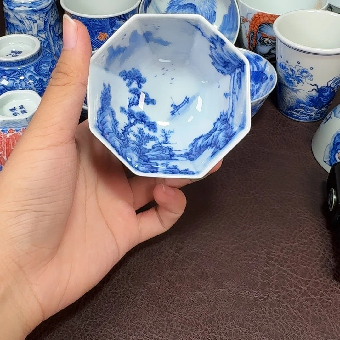 川***寨现代景德镇陶瓷杯