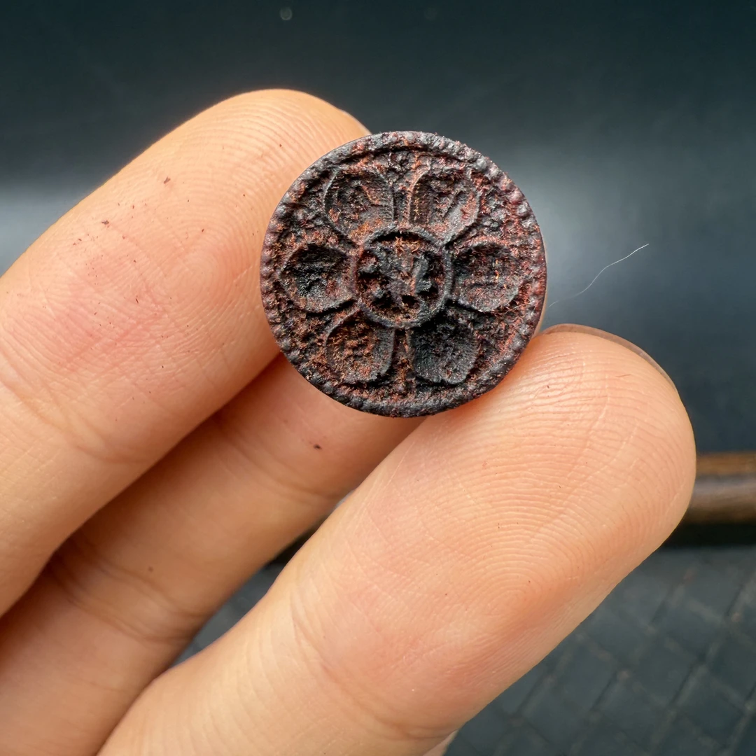 【雕刻】【上新】小叶降真香 满结香 六字小言配饰 精工雕刻1.5cm