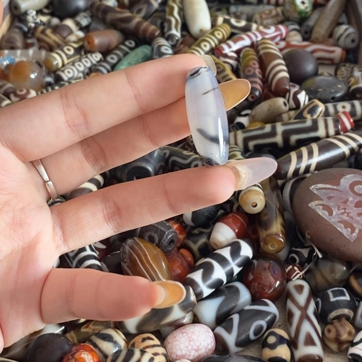 玛瑙/玉髓颈饰足银镀金镶嵌110