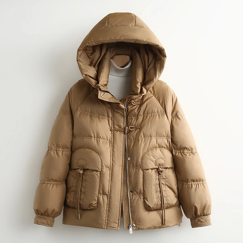 【伍莎-自营】加厚立领连帽牛角扣短款羽绒服#SZM48H021