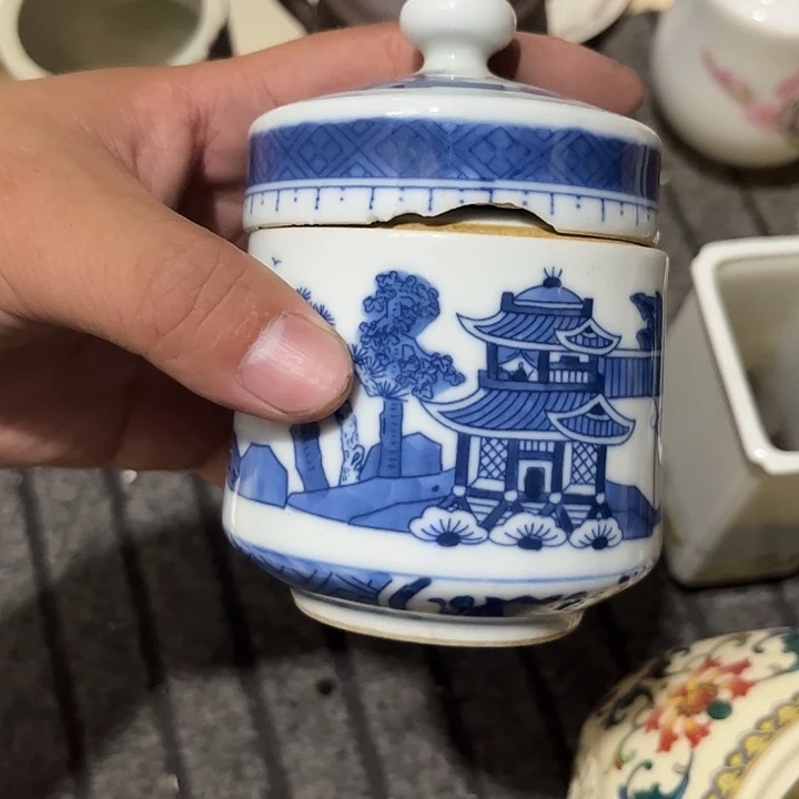 摆件，烧制问题都是正常的47瑕疵