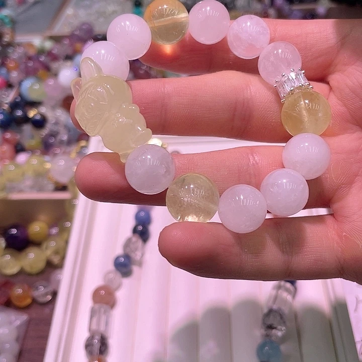 水晶手链未镶嵌拉布布