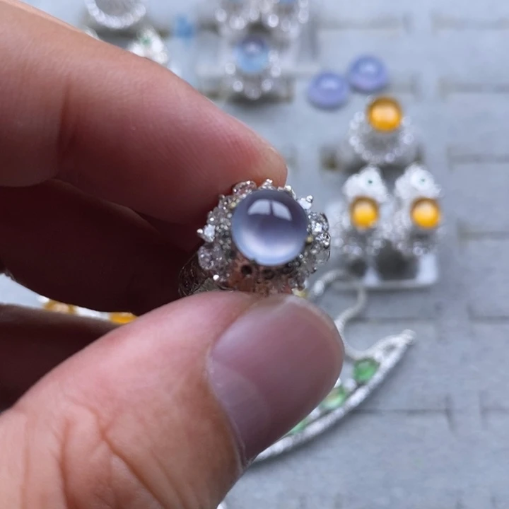 定制翡翠未镶嵌高冰紫7.5mm