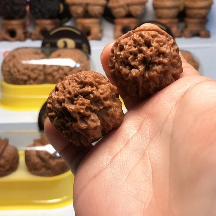 吊坠文玩核桃云南铁核桃