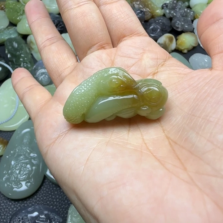 未镶嵌和田玉珠宝奇石