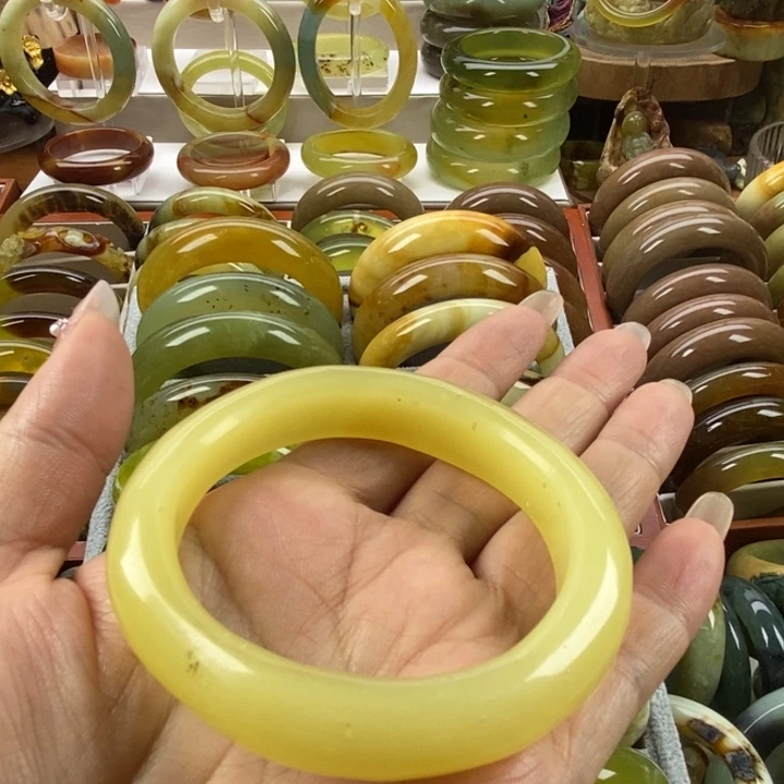 蛇纹石玉未镶嵌手镯56.5