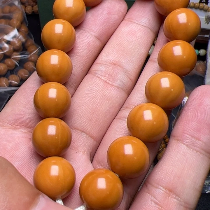 猴头核桃吊坠卡罗拉