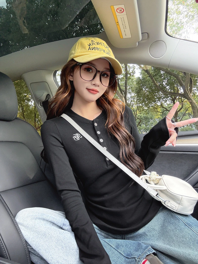 时尚百搭长袖T恤女2025早秋季韩版修身显瘦纽扣设计打底衫上衣潮