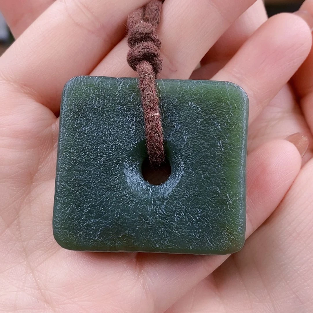 和田玉颈饰未镶嵌?***?