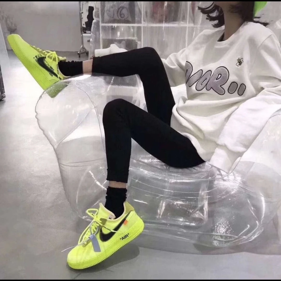 99新 DIOR/迪奥 圆领卫衣/尺码m/E0119
