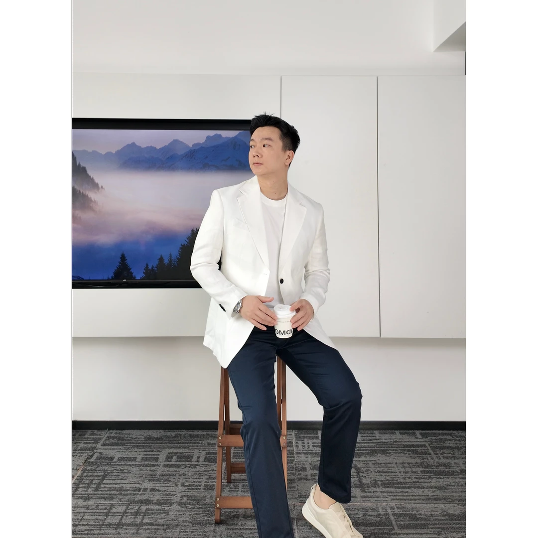 M157纯亚麻夏季薄纱休闲轻商务白色西服男平驳领双扣单排扣西服